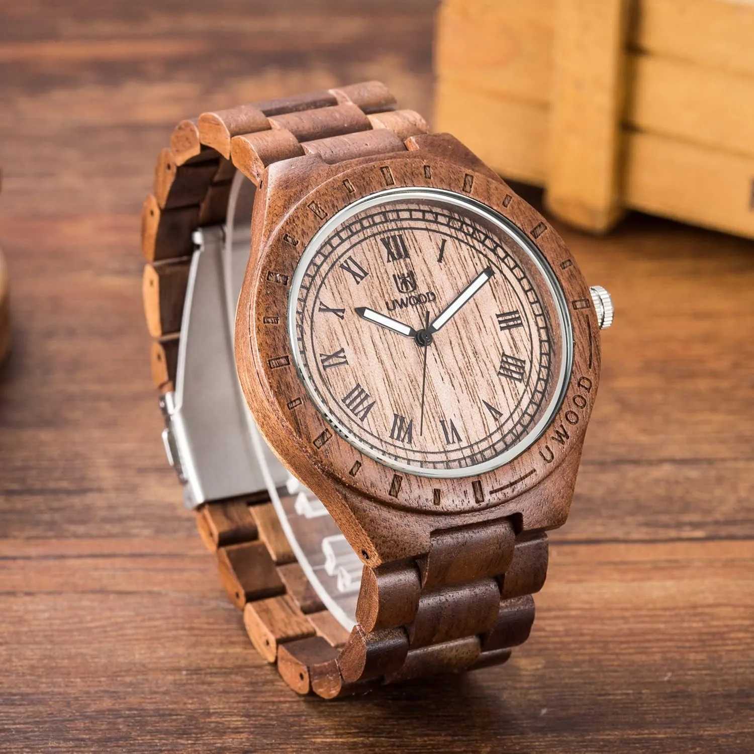 Eco Friendly Sandal Wood Japan Quartz Movement Waterproof c for Men Fashion Gift