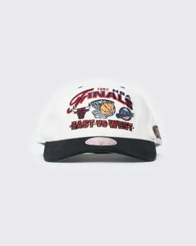 Mitchell and Ness Jazz Versus Deadstock Cap