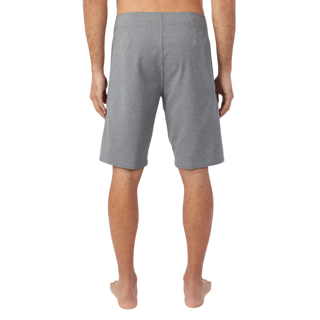 O'Neill Men's Hyperfreak Heat S-Seam Solid Boardshort 2 - 21 - Past Season